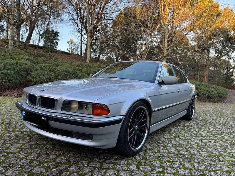 Usado 1996 BMW 740 Sedan | € 7.950 - Imagem 1/4