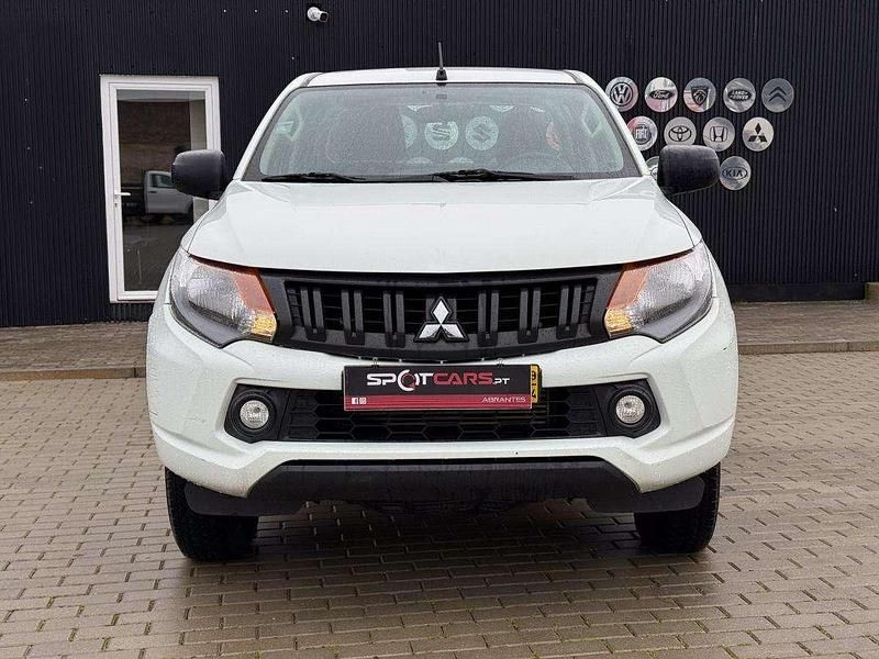 Usado Mitsubishi L200 154 HP (113 kW) 2019 Branco Pickup