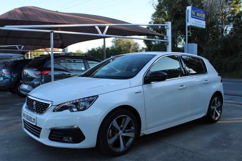 Branco Usado 2020 Peugeot 308 Citadino | € 18.999 (Caro) - Imagem 1/4