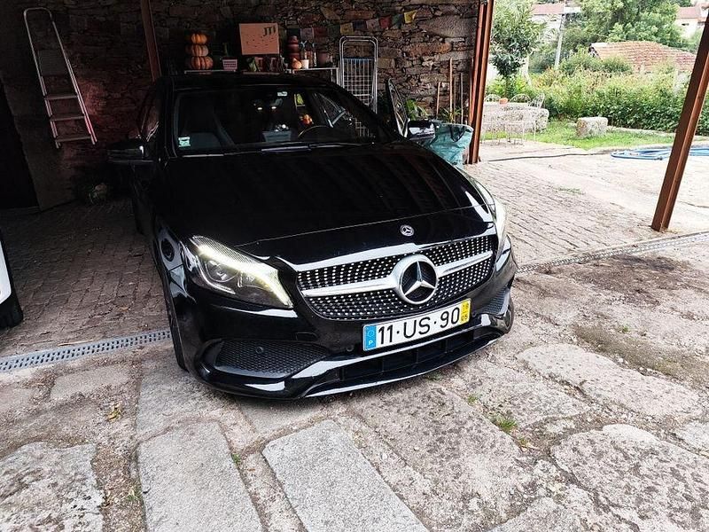 Usado 2018 Mercedes A180 AMG Sedan | € 17.990 (Bom preço) - Imagem 1/4