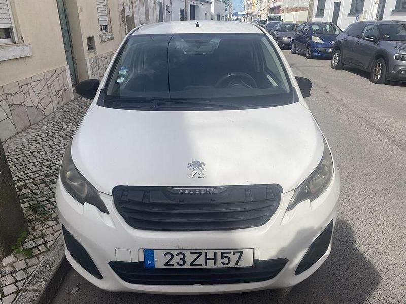 Usado Peugeot 108 70 HP (51 kW) 2014 Citadino