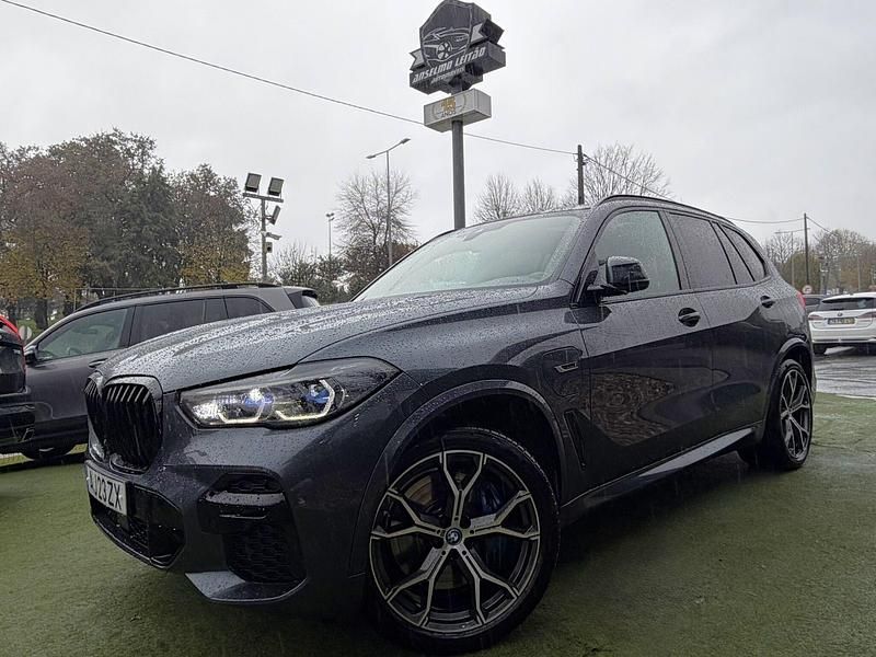 Cinza Usado 2021 BMW X5 Comfort Edition SUV | € 58.750 - Imagem 1/4