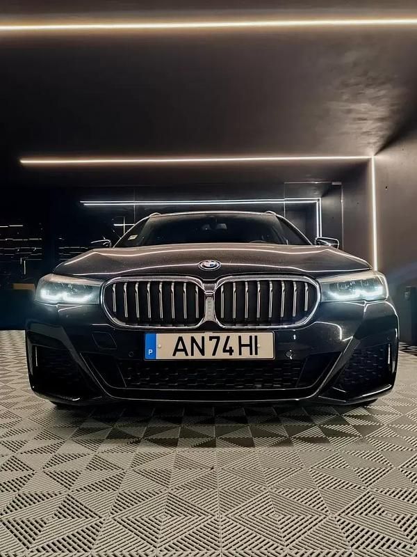 Usado BMW 520 204 HP (150 kW) 2022 Preto Carrinha