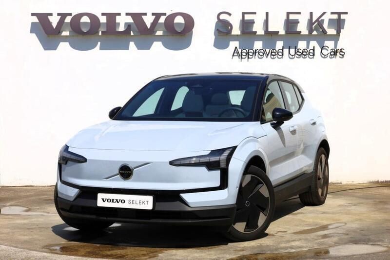 Azul Usado 2024 Volvo EX30 Ultra SUV | € 42.200 (Bom preço) - Imagem 1/4