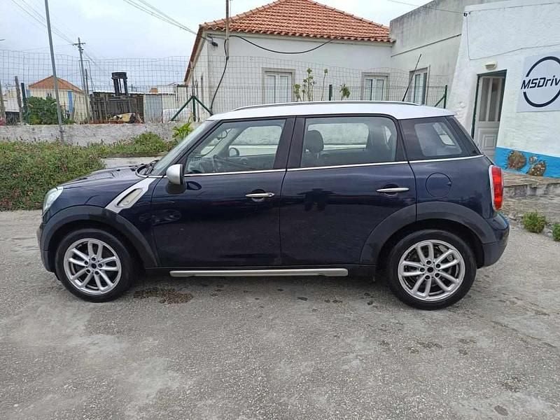 Usado Mini Countryman 112 HP (82 kW) 2016 Azul SUV