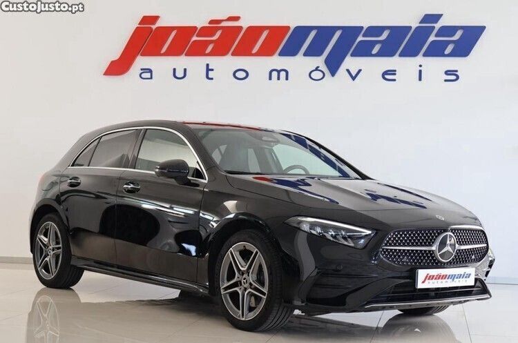 Branco Usado 2024 Mercedes A250 Sedan | € 44.800 (Preço elevado) - Imagem 1/1