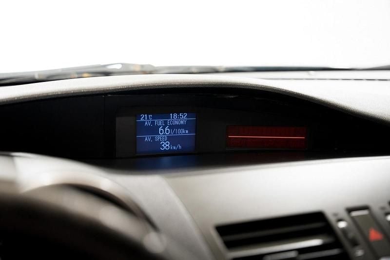 Usado Mazda 3 Exclusive 115 HP (84 kW) 2011 Preto Sedan