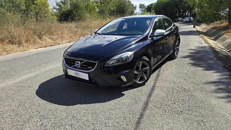 Usado Volvo V40 R-Design Summum 190 HP (139 kW) 2014 Preto Carrinha