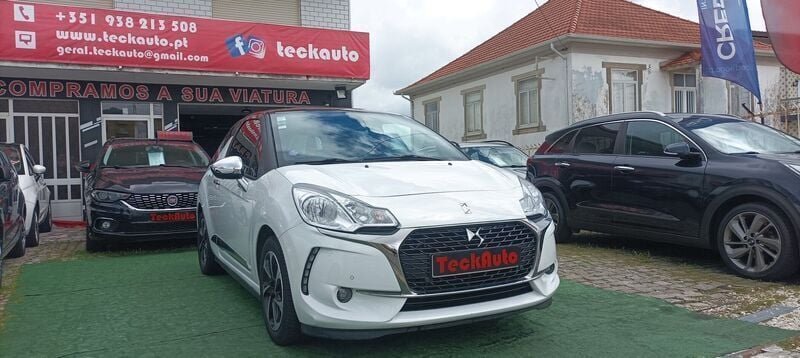 Branco Usado 2017 DS Automobiles DS3 Sport Chic Citadino | € 9.980 (Preço justo) - Imagem 1/4