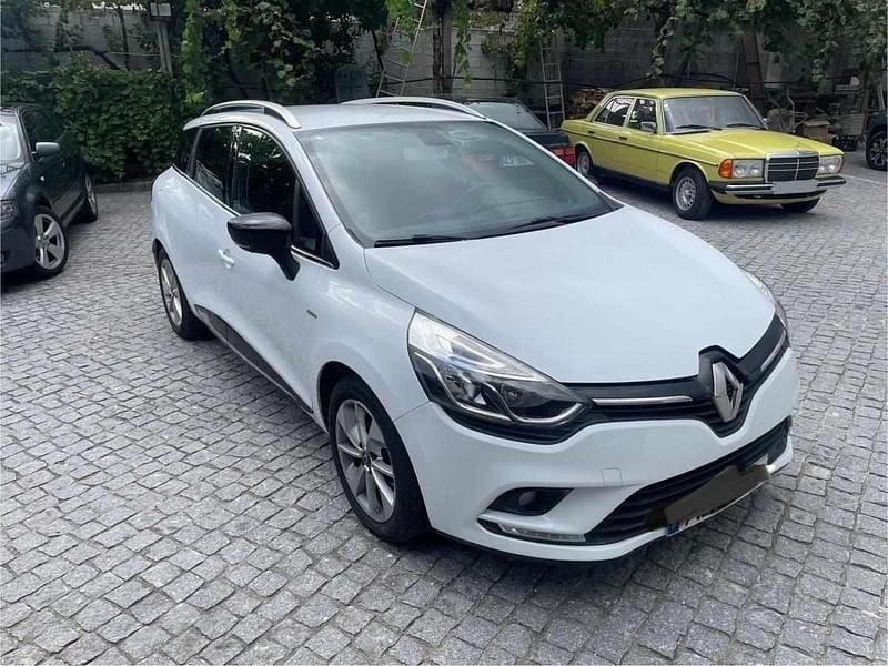 Branco Usado 2016 Renault Clio IV Carrinha | € 7.800 (Bom preço) - Imagem 1/4