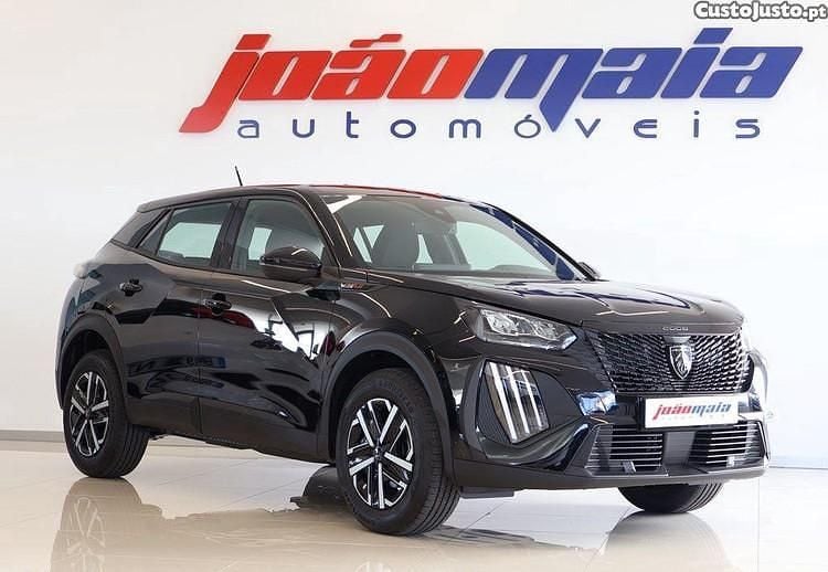 Usado Peugeot 2008 Style 102 HP (75 kW) 2025 Preto SUV