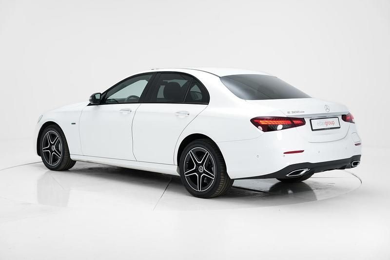 Usado Mercedes E300 AMG line 194 HP (142 kW) 2020 Branco Sedan
