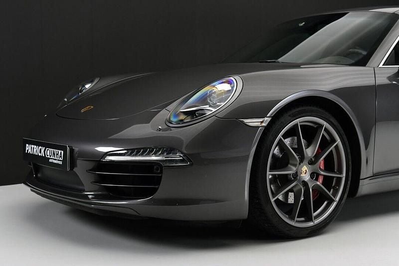 Usado Porsche 911 Carrera S 400 HP (294 kW) 2012 Cinza Coupé