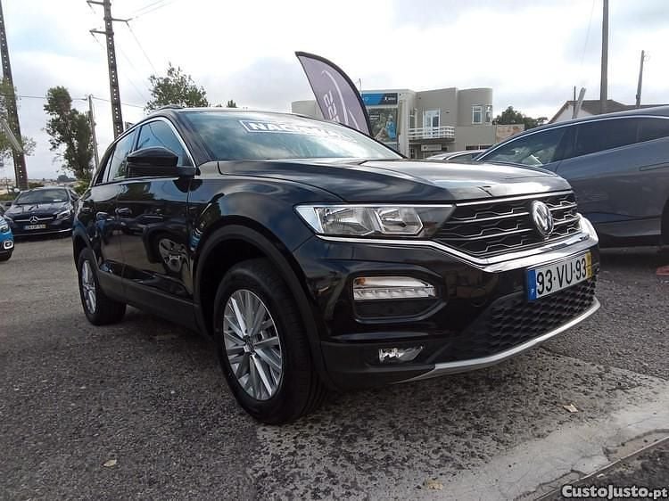 Preto Usado 2018 VW T-Roc Style SUV | € 18.900 (Preço justo) - Imagem 1/1
