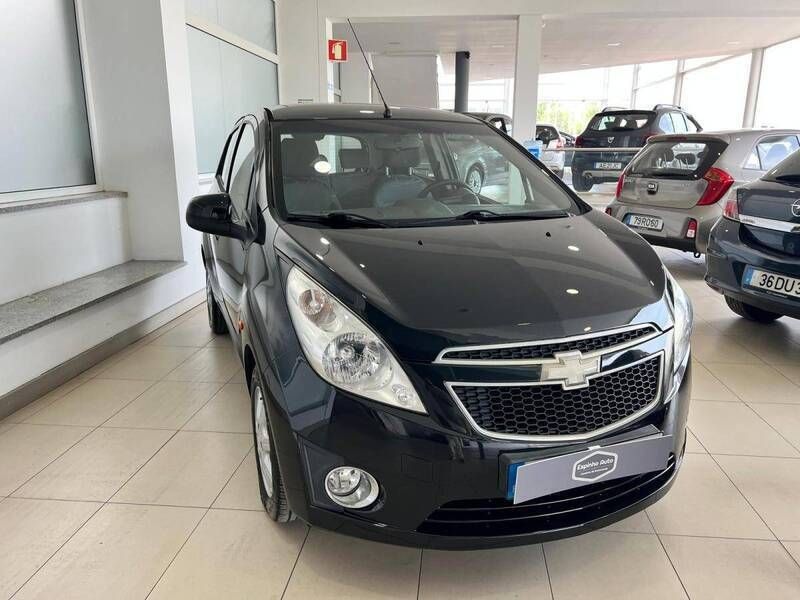 Preto Usado 2011 Chevrolet Spark Citadino | € 4.990 (Preço justo) - Imagem 1/4