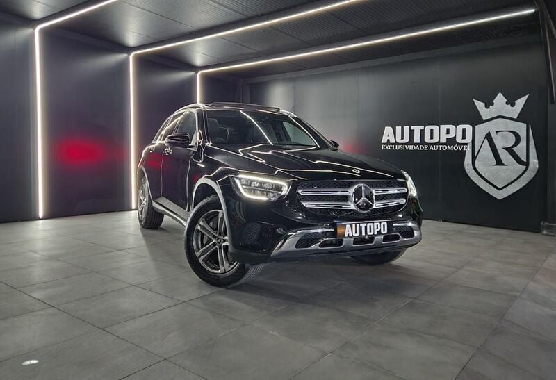 Preto Usado 2023 Mercedes GLC300 | € 56.900 (Super Preço) - Imagem 1/4