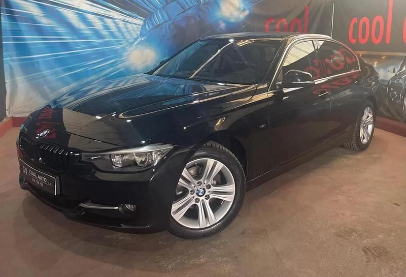 Preto Usado 2015 BMW 318 Sport Line Sedan | € 18.500 (Preço justo) - Imagem 1/4