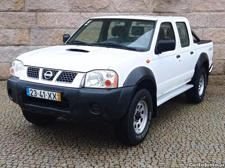 Branco Usado 2004 Nissan Navara Pickup | € 14.900 (Super Preço) - Imagem 1/1