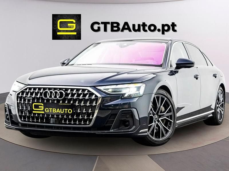 Azul Usado 2023 Audi A8L Premium Sedan | € 75.999 - Imagem 1/4