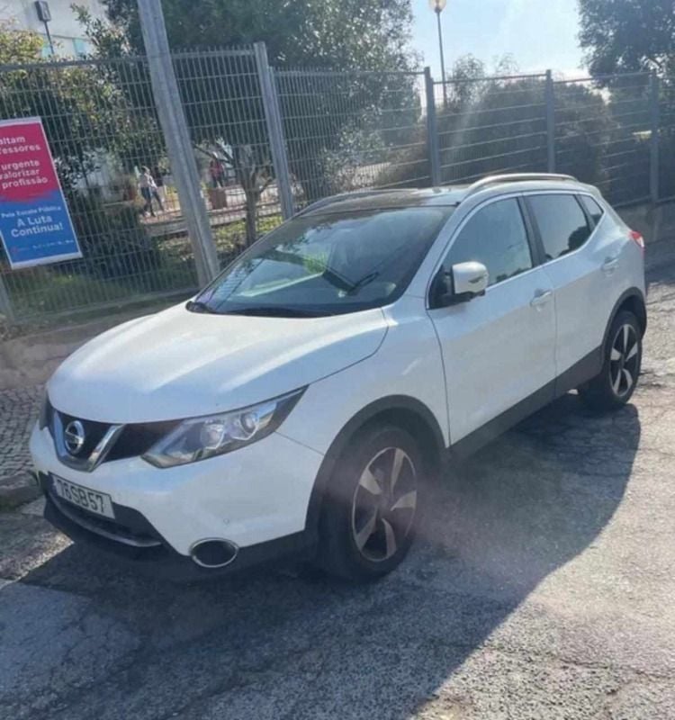 Branco Usado 2016 Nissan Qashqai SUV | € 14.000 (Super Preço) - Imagem 1/4