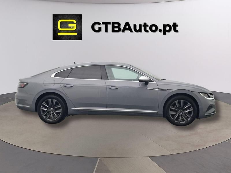 Cinza Usado 2022 VW Arteon Elegance Sedan | € 35.999 - Imagem 1/4