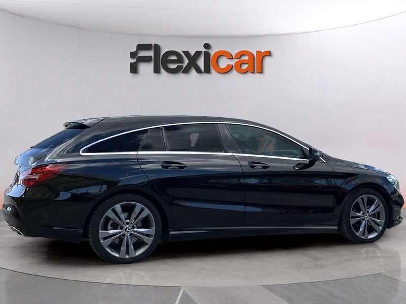 Preto Usado 2017 Mercedes CLA180 Shooting Brake AMG line Carrinha | € 19.990 (Bom preço) - Imagem 1/4