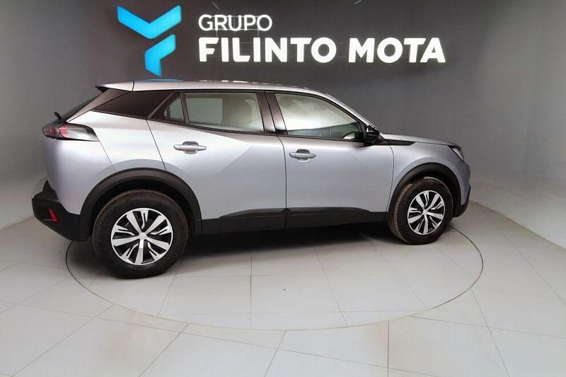 Usado Peugeot 2008 Active 102 HP (75 kW) 2023 Cinza SUV