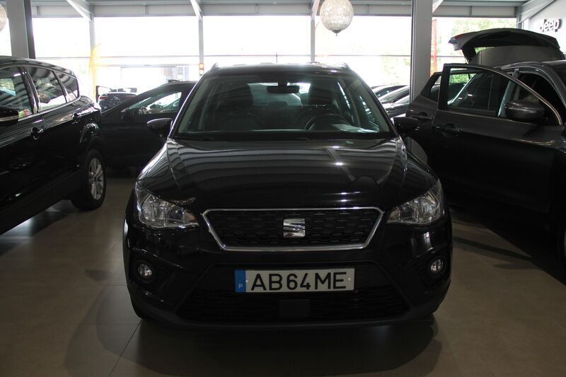Preto Usado 2020 Seat Arona Reference SUV | € 15.900 (Preço justo) - Imagem 1/4