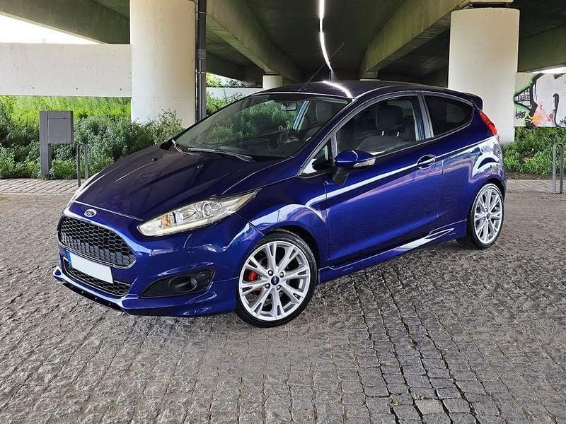 Usado 2015 Ford Fiesta ST-Line Citadino | € 8.490 (Super Preço) - Imagem 1/4