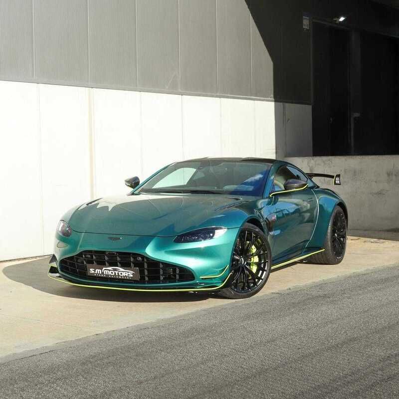 Verde Usado 2022 Aston Martin Vantage Coupé | € 229.900 - Imagem 1/4