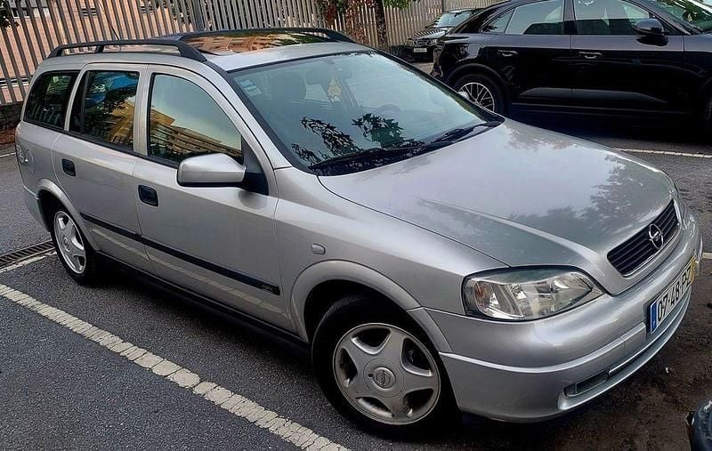 Usado 2000 Opel Astra Elegance Sedan | € 2.450 (Preço justo) - Imagem 1/4