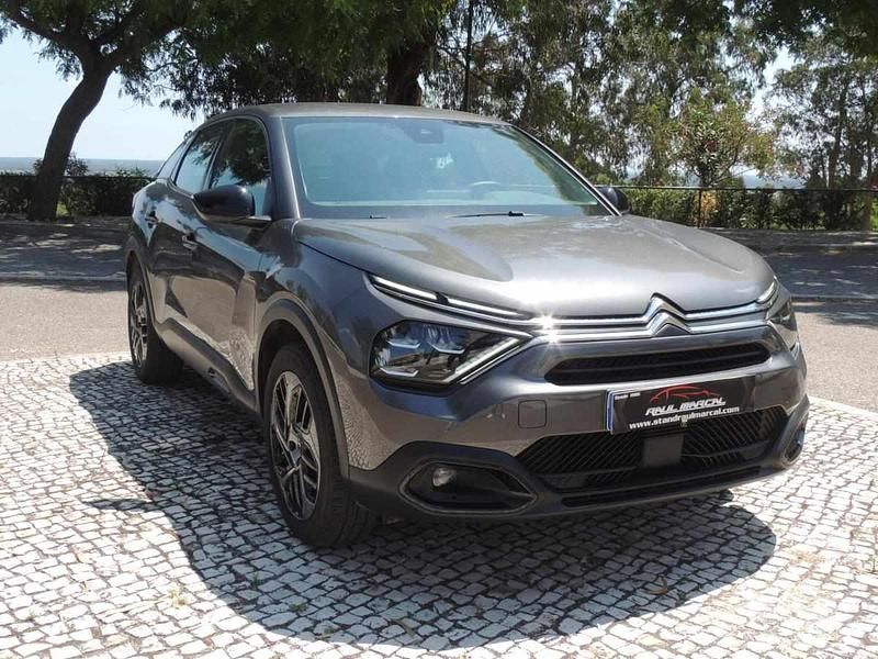 Cinza Usado 2023 Citroën C4 Feel | € 16.990 (Bom preço) - Imagem 1/4