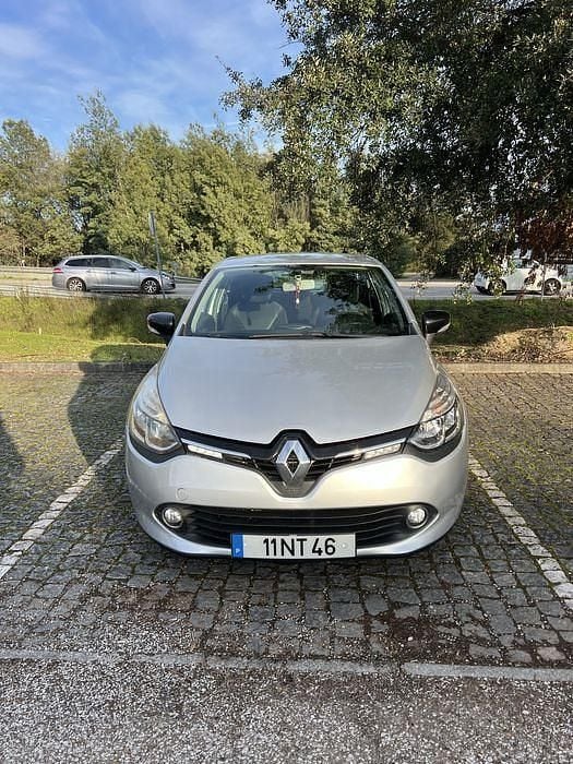 Usado 2013 Renault Clio IV Sedan | € 7.000 (Preço elevado) - Imagem 1/4