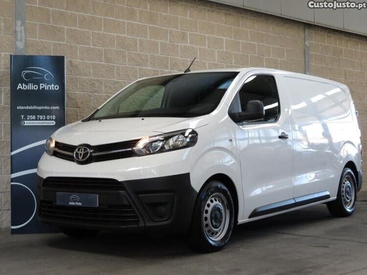 Branco Usado 2019 Toyota Proace Van | € 20.490 (Preço elevado) - Imagem 1/1