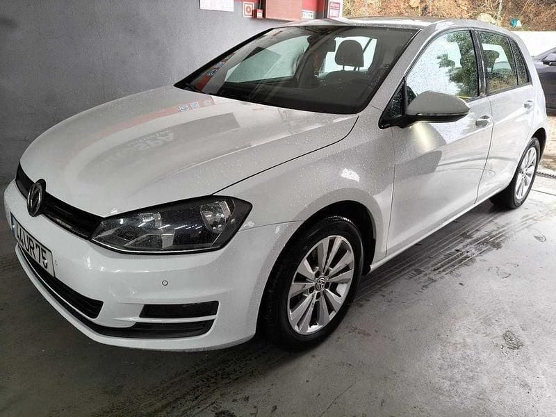 Usado VW Golf VII 105 HP (77 kW) 2014 Sedan