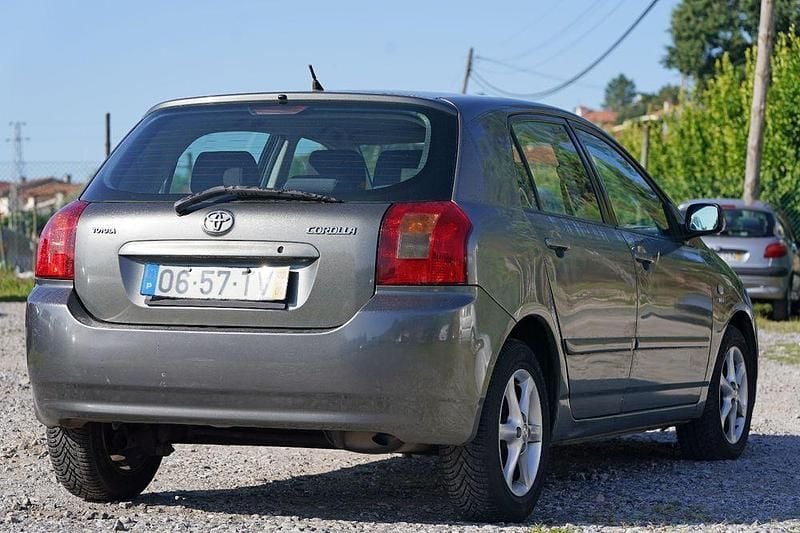 Usado 2002 Toyota Corolla Sedan | € 3.499 (Preço justo) - Imagem 1/4