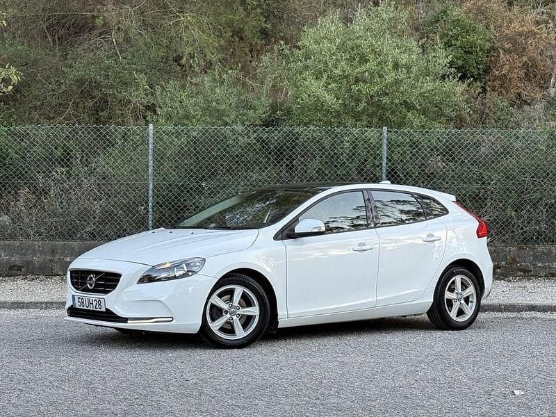 Usado 2013 Volvo V40 Carrinha | € 8.490 (Super Preço) - Imagem 1/4