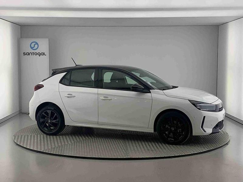 Branco Usado 2025 Opel Corsa Citadino | € 19.990 (Preço elevado) - Imagem 1/4