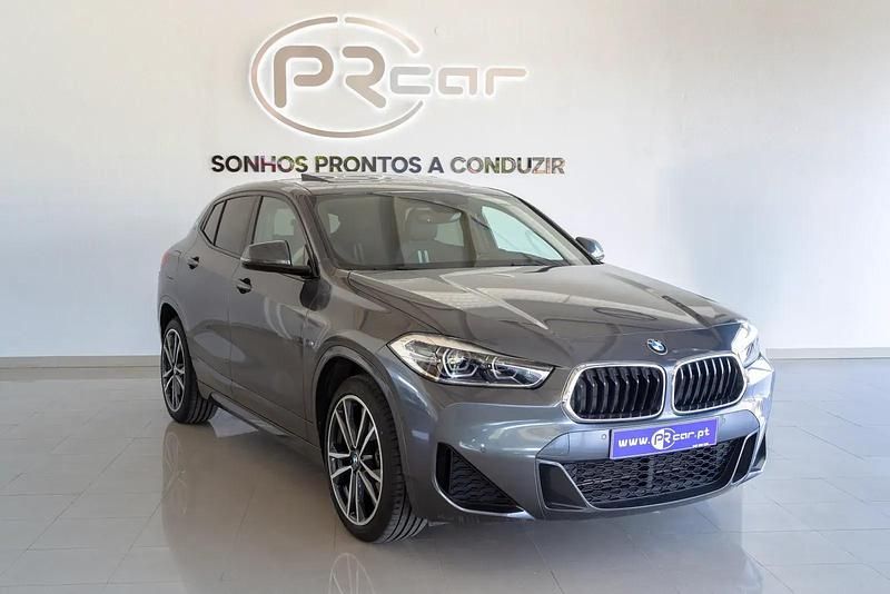 Cinzento metalizado Usado 2021 BMW X2 M Sport SUV | € 31.500 - Imagem 1/4