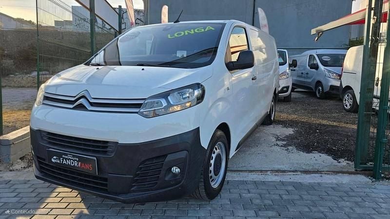 Branco Usado 2020 Citroën Jumpy Comfort Monovolume | € 19.900 (Bom preço) - Imagem 1/4