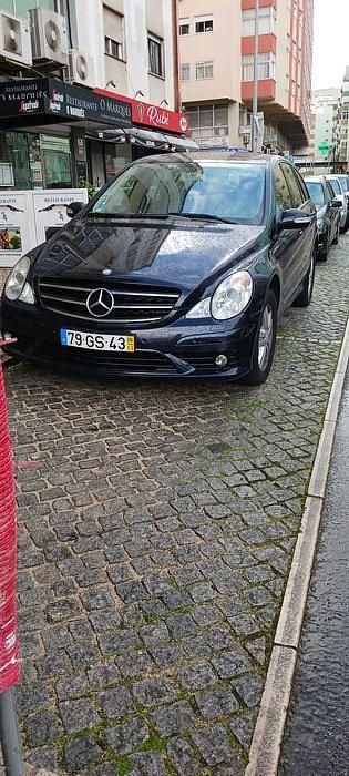 Usado 2008 Mercedes R280 Monovolume | € 11.800 - Imagem 1/4
