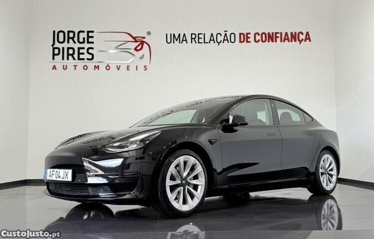 Preto Usado 2021 Tesla Model 3 Sedan | € 26.990 (Preço justo) - Imagem 1/1