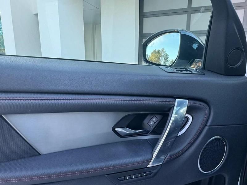 Usado Land Rover Discovery Sport 163 HP (119 kW) 2022 Branco SUV