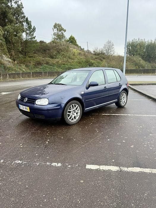 Usado 2001 VW Golf IV Sedan | € 4.200 (Preço justo) - Imagem 1/4