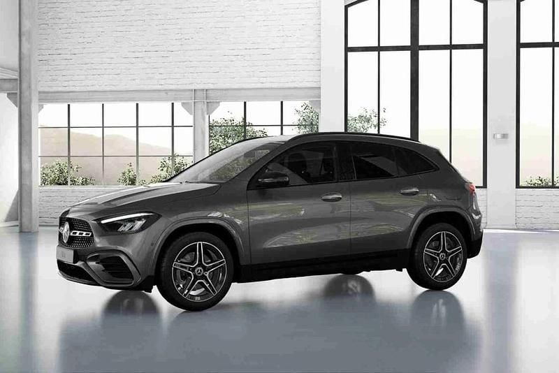 Cinzento Novo 2025 Mercedes GLA180 SUV | € 60.288 - Imagem 1/4