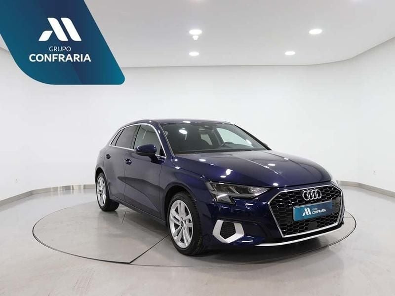 Azul Usado 2024 Audi A3 | € 25.580 (Bom preço) - Imagem 1/4