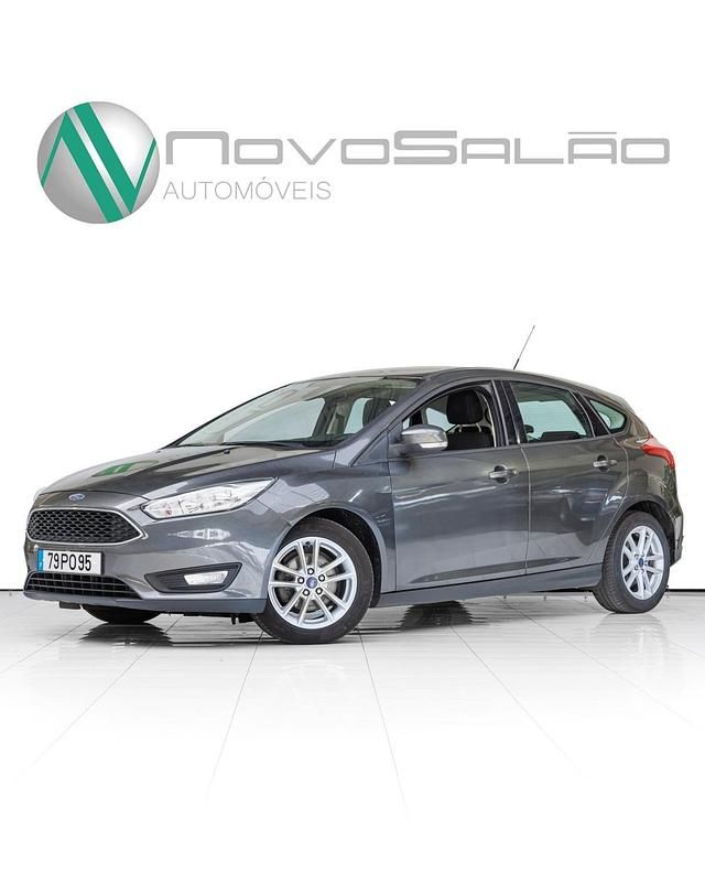 Preto Usado 2015 Ford Focus | € 11.900 (Preço justo) - Imagem 1/4