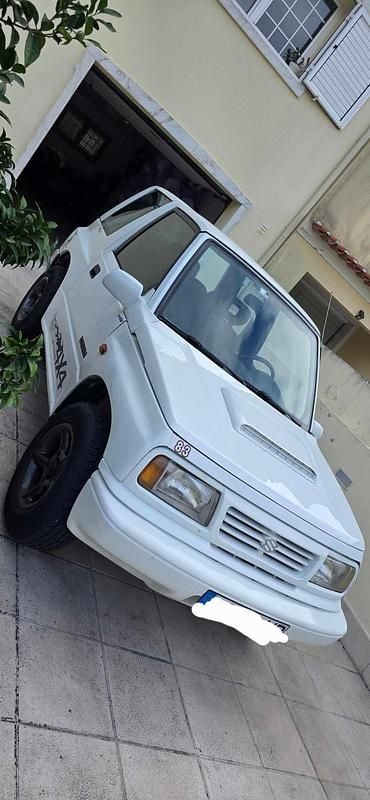 Usado Suzuki Vitara 75 HP (55 kW) 1996 Branco SUV