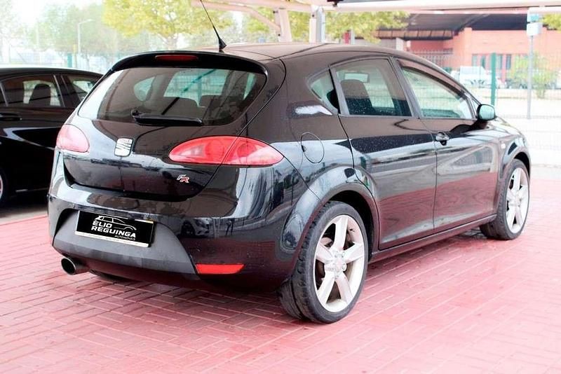 Usado Seat Leon 170 HP (125 kW) 2008 Preto Citadino