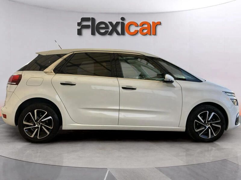 Branco Usado 2017 Citroën C4 Feel Carrinha | € 10.490 (Bom preço) - Imagem 1/4